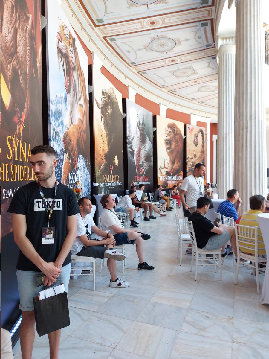 RudySteenhoek's tweet photo. This is getting better and better! Partnerships, bombs being dropped, giveaways, holograms, life-size vulcanites, food, drinks, signatures, virtual reality, music..
All centered around the community! π€―
#Vulcon2 $PYR https://t.co/5dFHctpOdH