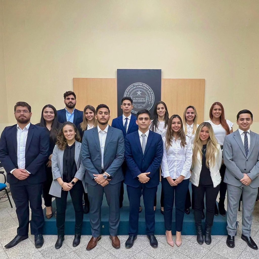 ceducpy's tweet photo. Gracias de corazón a todas las personas que confiaron en nosotros e hicieron esto posible! 

Un honor haber servido como representantes del CEDUC. https://t.co/ZPZiaXanZZ