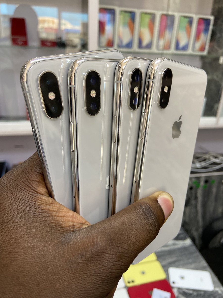 #HotDeals #sellingfast #iphonex Best deal available iPhone X 64gb Direct uk used✅ 🔋100% At just 135k Shop live or place you order 🚚 Tap D follow button for more deals😀 Call or massage us on: 07037100726 09028590513 Thank you as U come. Abuja | papaya | Gistlover |