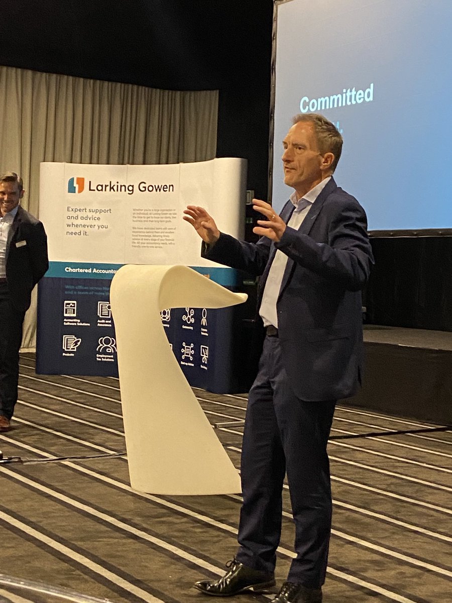 Very interesting breakfast ⁦⁦⁦⁦⁦⁦<a href="/LarkingGowen/">Larking Gowen</a>⁩ #BBGrowth amazing insight into Occy Health from Hilary Horton at Enspirita. Talk of resilience &amp; how we look after ourselves &amp; team with care &amp; flexibility reminded me of Aesops Fable of the mighty oak &amp; reed