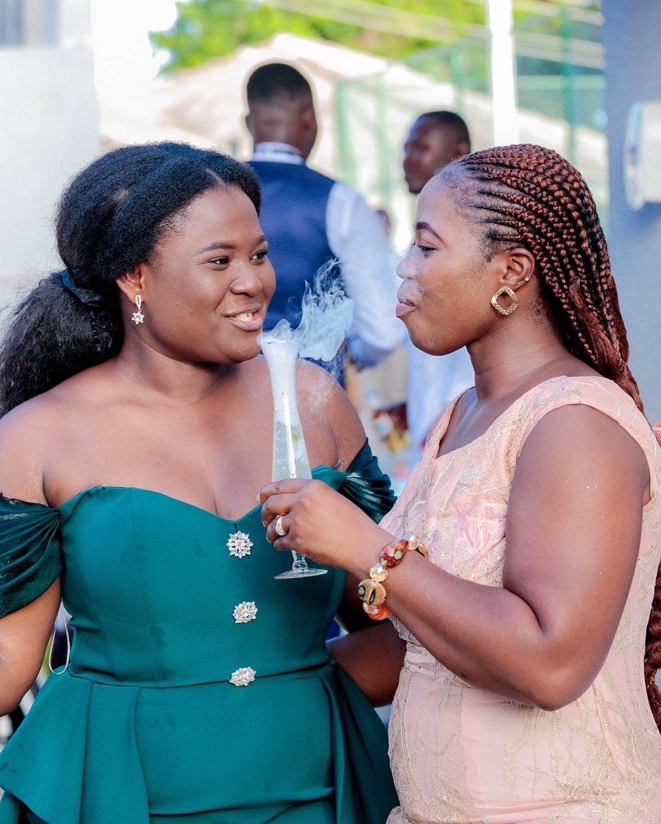 laleo_touch's tweet photo. Friends that drink from Laleo Touch stay together😊

It’s an unspoken rule🙃

It’s a beautiful sight to watch these beautiful ladies enjoy our signature cocktails!

[ Nima Wakaso #BlackStars Partey Afena Gyan ] https://t.co/hTvi8dOvtG