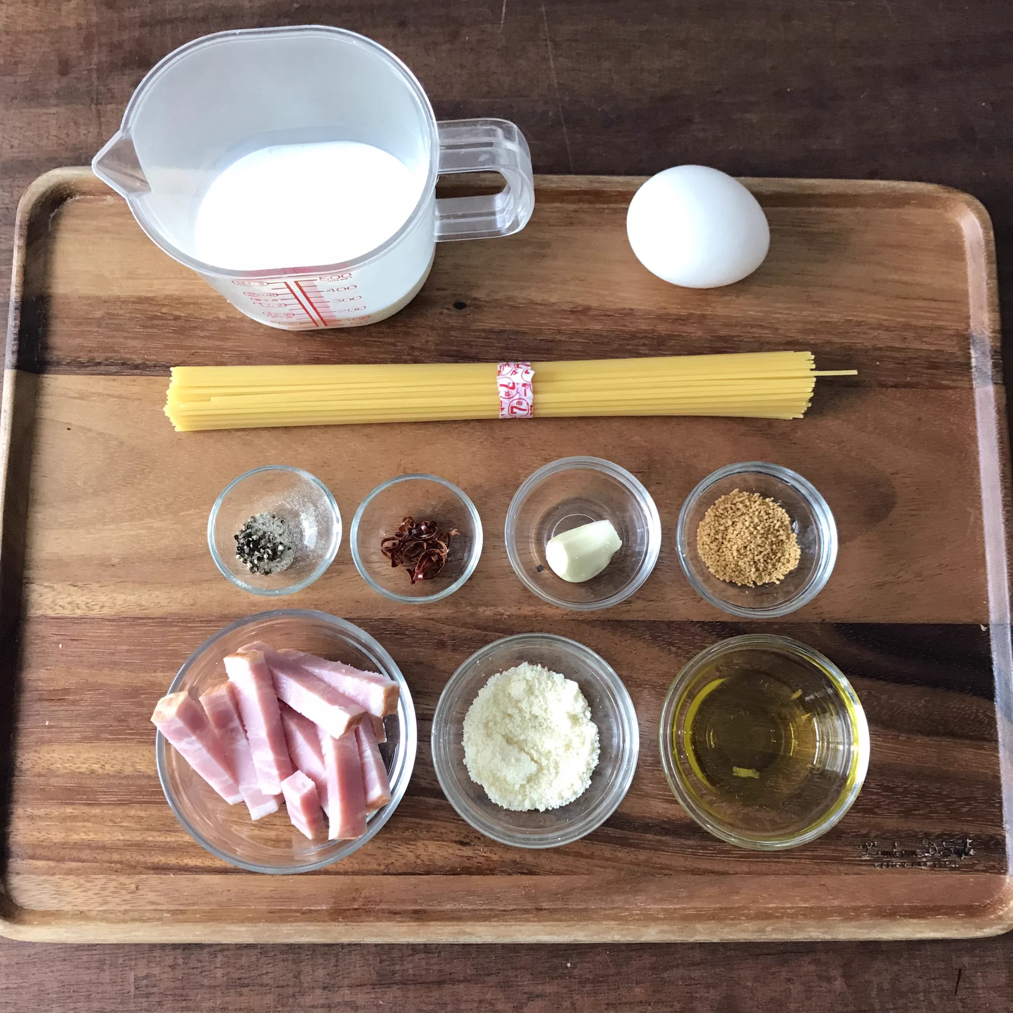 ありそうでなかった！ペペロンチーノ×カルボナーラ『濃厚ペペカルボ』レシピ♪
