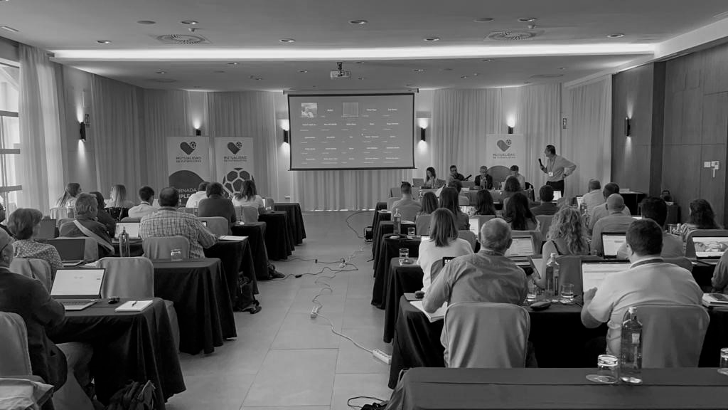 Ayer en Las Rozas dieron comienzo las Jornadas de Formación, destinadas a los empleados de la entidad en todas sus DTs, con motivo de la implantación de los nuevos aplicativos desarrollados con Novanet. Un nuevo paso para mejorar la eficiencia con nuestros Mutualistas. <a href="/Nova_Net/">Novanet A.C.</a>