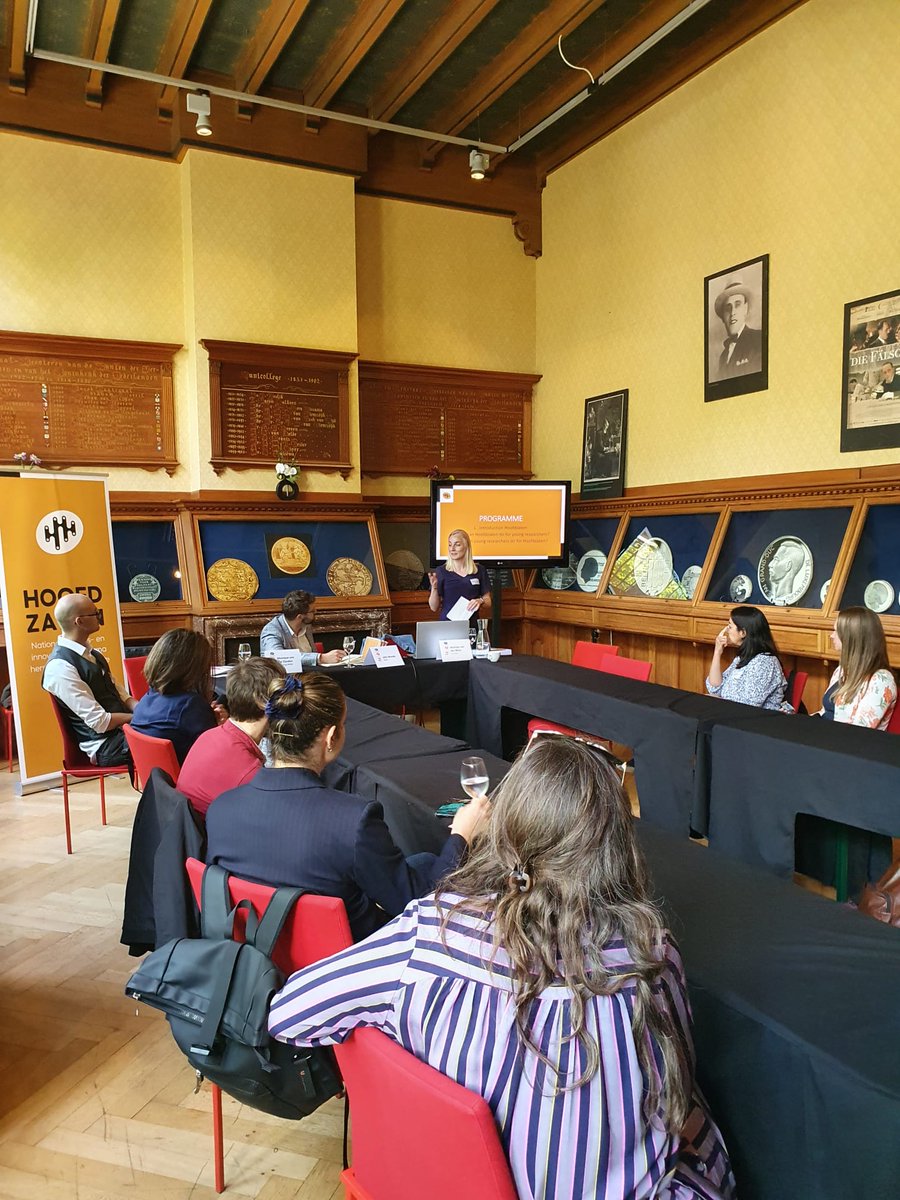 Bij het netwerkevent georganiseerd door <a href="/NeuroLabNL/">NeuroLabNL</a> en Brain Cognition Behaviour op 13 juni gingen we met jonge onderzoekers in gesprek over wat Hoofdzaken voor ze kan betekenen en wat zij kunnen betekenen voor ons. De inzichten benutten we bij verdere vormgeving van de plannen.