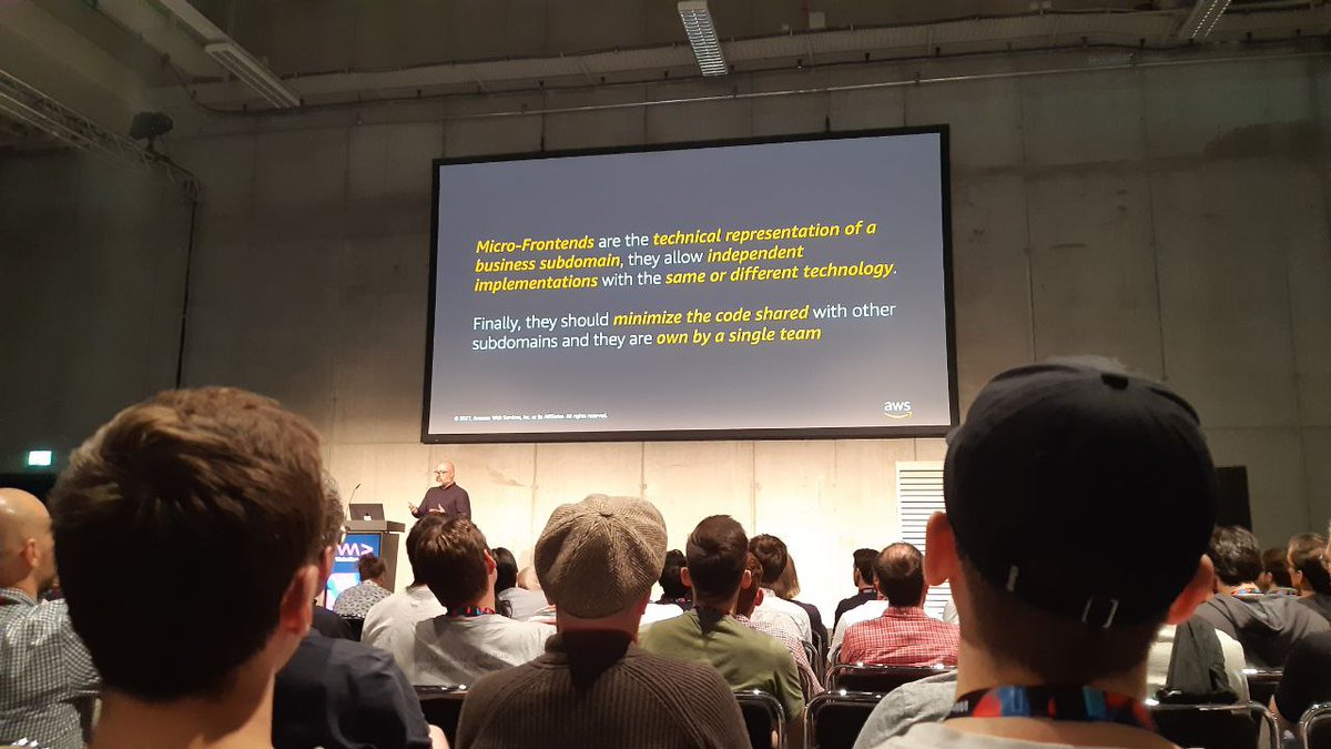 "we're not writing code for developers, we're writing code for the users" - <a href="/lucamezzalira/">Luca Mezzalira</a> 

<a href="/WeAreDevs/">WeAreDevelopers</a> <a href="/BelkaDigitalLab/">Belka</a> 

#WeAreDevelopers2022