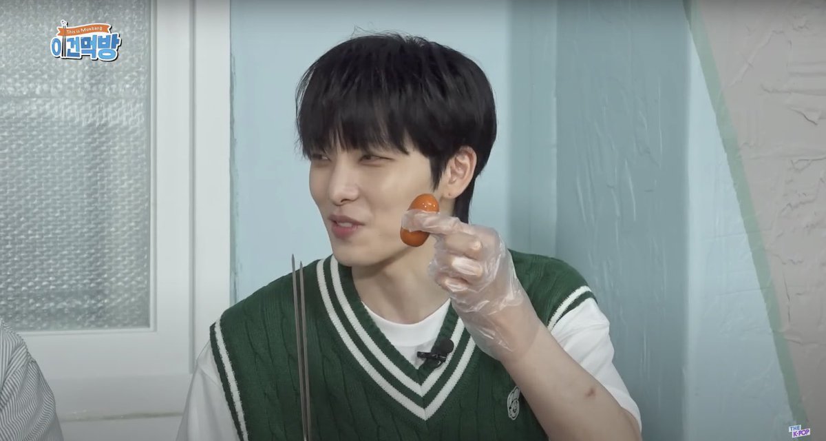 OUTONEUS's tweet image. 