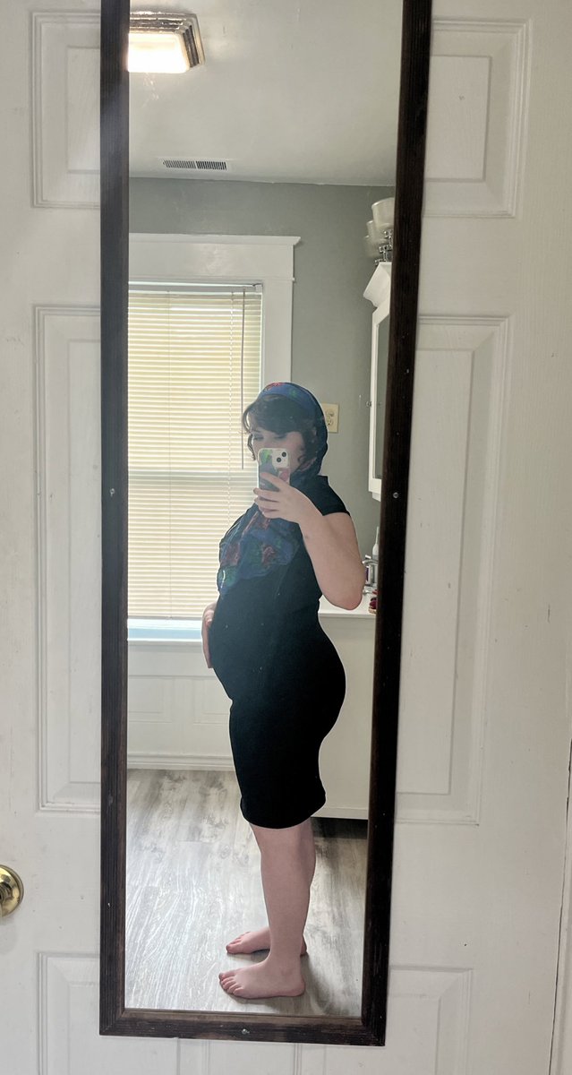 Pregnancy Pictures on Twitter: "RT @TianasTummy: not pregnant just