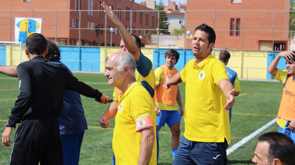 RadioSabadell's tweet photo. David Campuzano torna per encapçalar un @SabadellNord ambiciós i de la casa

🗣️ @dcampuzano7: "Hem de fer un equip competitiu per estar a dalt"

📝 https://t.co/ELdiiwJfFQ https://t.co/as296V0mqE
