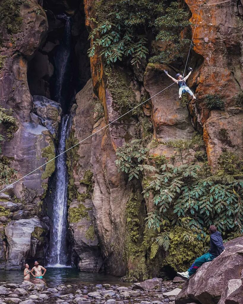 AzoresGeopark's tweet photo. 📷 @shazy066
“Go wild or go home 🤘🏼
#shareazores #photography #lonelyplanet #saomiguel #azoresadventure #azoresportugal
.
.
#repost #azoresgeopark #azores #nature #island #geopark https://t.co/rElJweXa5A https://t.co/ql4SIQv96W