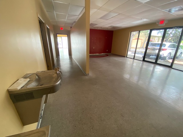Sunizo_CRE's tweet photo. How would you rent-ready this space? #CRE https://t.co/ER2EB0ei7u