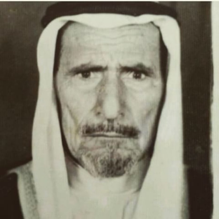 شيوخ من شمـر 

 الشيخ / الكاسب ابن عبكلي ابن رميح الفالح 
 رحمه الله 

#الشلاقي #الزميل #شمر #العويقيله