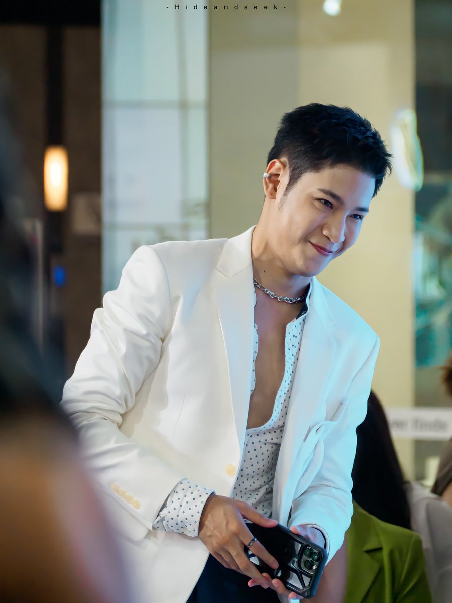 __hideandseek's tweet photo. รอยยิ้มหวานๆ 😊

#SingtoPrachaya
#DestinyclinicSingto https://t.co/Rc0w2tGtlU