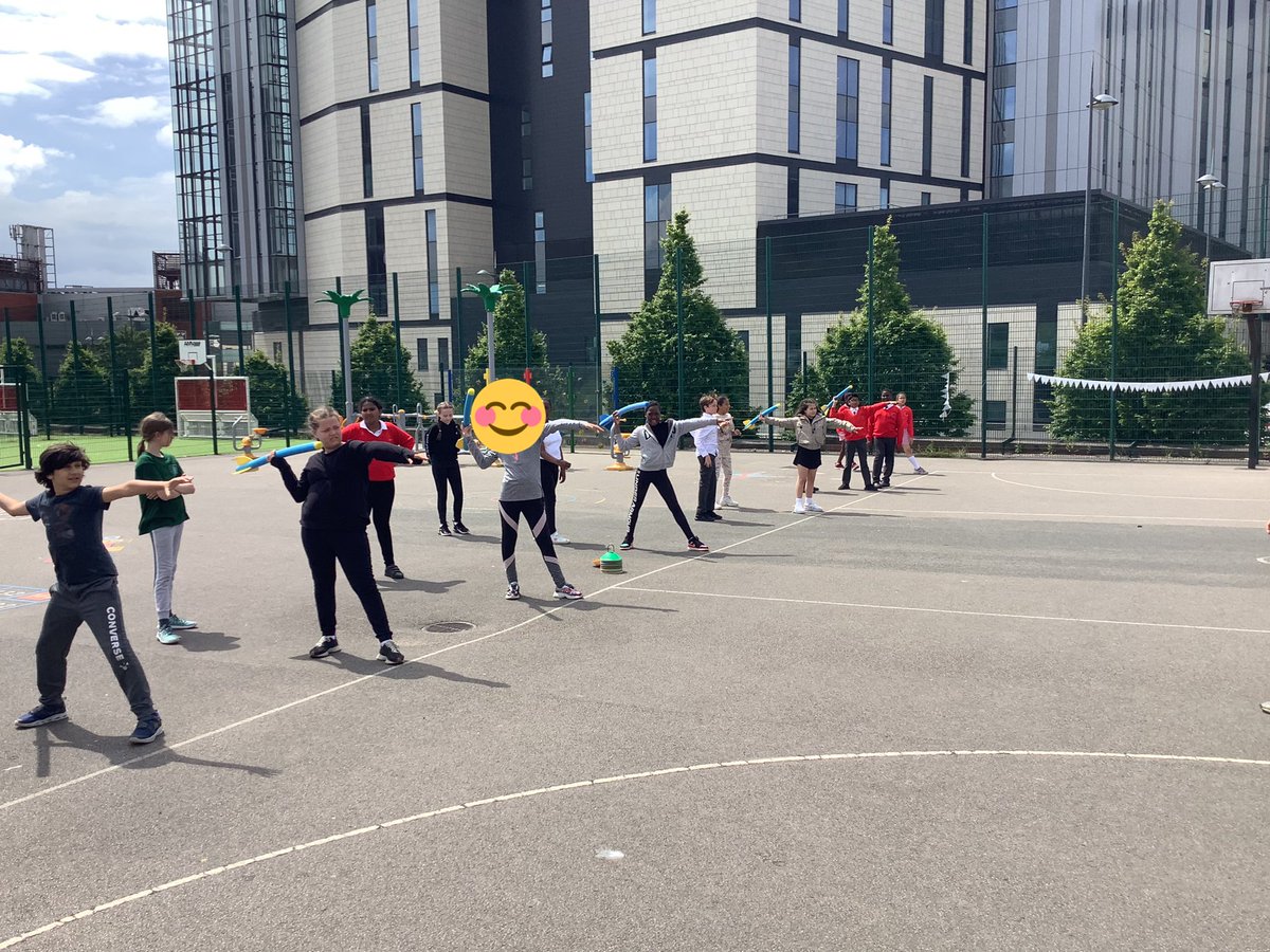 Sacred Heart Y6 tweet media