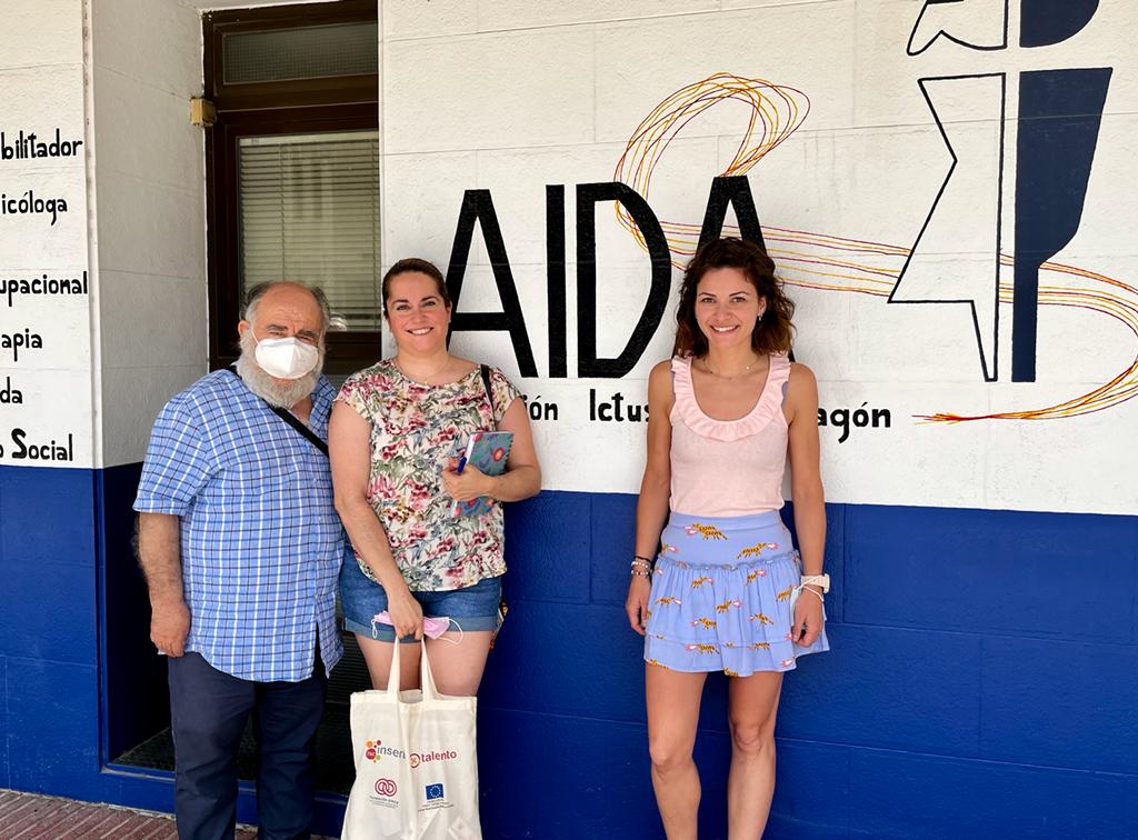 En el día de hoy nos hemos reunido con Natalia Antoñano, que venía en representación de Inserta empleo de <a href="/fundaciononce/">Yo te ayudo</a>

#ictus #neurorrehabilitación #trabajosocial #zaragoza #aragon