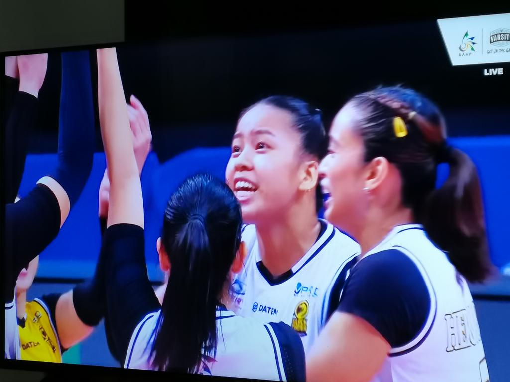 labKAniNailah's tweet photo. Ganda po ng game πππ
#UAAPSeason84
#ADMUvsUST
Let's go to finals #ALE https://t.co/NJm1i0i1sG