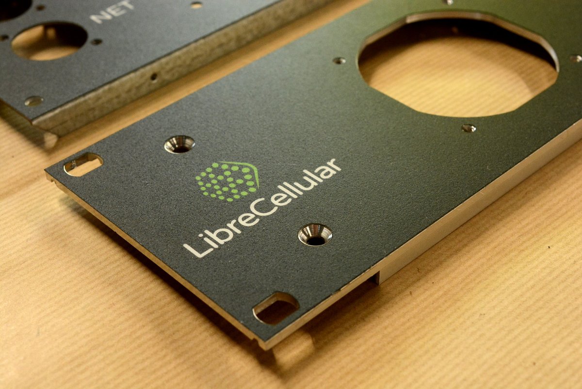The LibreCellular CI hardware platform build has started and here is a long overdue update from the project.

myriadrf.org/news/librecell…

#mobileNetworks #cellularNetworks #LTE #4G #FOSS #OSHW