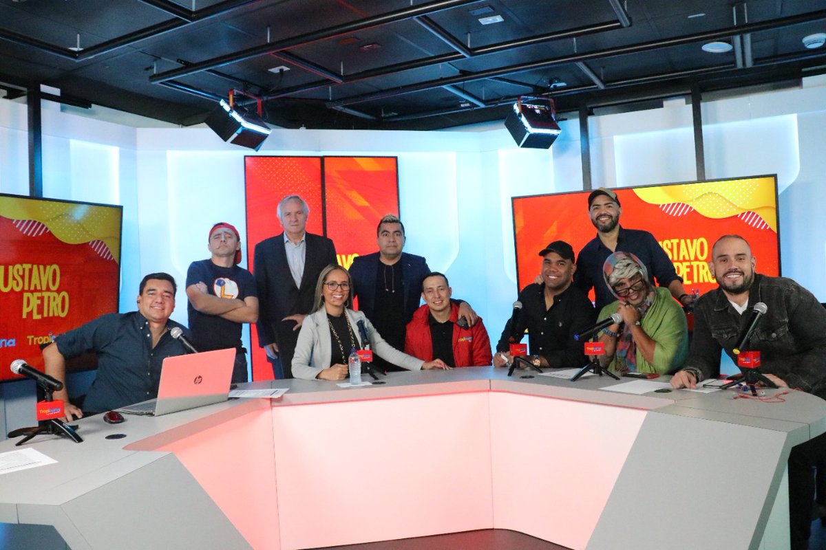 Nos unimos en todos los programas de la mañana a nivel nacional para la transmisión de nuestra entrevista con <a href="/petrogustavo/">Gustavo Petro</a> 

Conéctate y participa con el HT #PetroEnTropicana bit.ly/3O3m7Ck