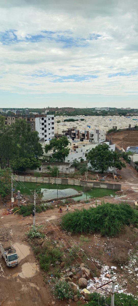VVireshKaduluri's tweet photo. @KTRoffice @KTRTRS @DundigalM @RajuShambipur  Dear sir, we need your support in attending our Akash layout (Mallempet, Bachpalli Dundigal municipality) basic needs of drainage, roads; we have given many reorientations and followed up many times..it’s more than years suffering https://t.co/gJZBCnFdhm
