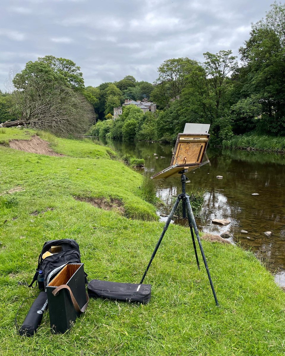 MJAshcroft's tweet photo. Good to be out today at the gorgeous @INNATWHITEWELL with fellow @InstituteRoi AROI member @gregorymasonart that’s him fishing btw.
#roi #innatwhitewell #riverhodder #lancashire https://t.co/hyR8gO1Ltt