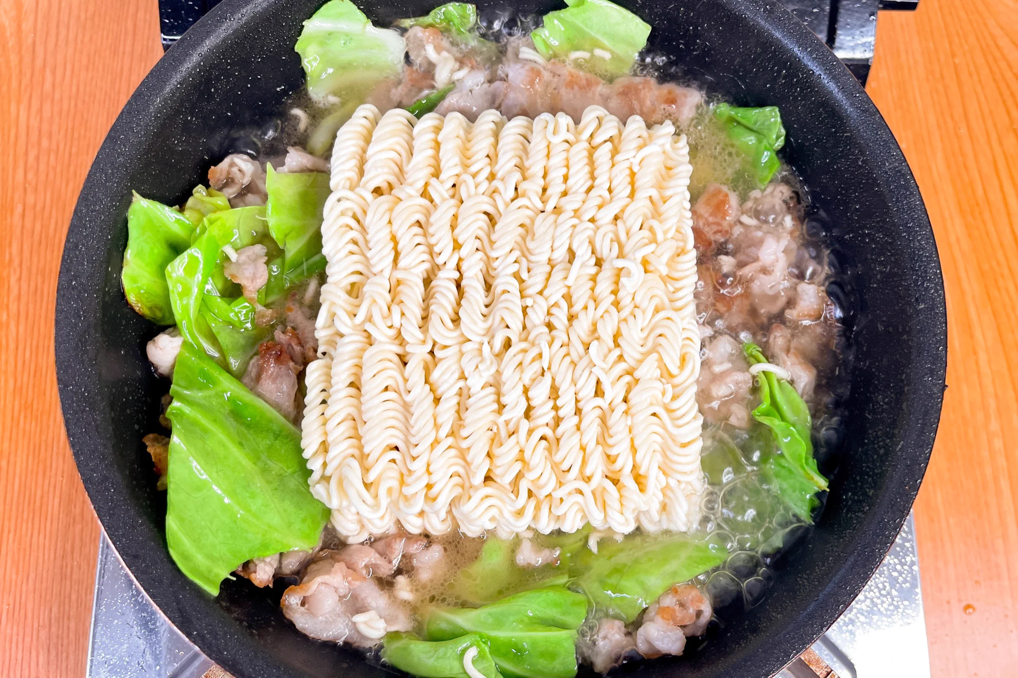 サッポロ一番でアレンジレシピ。「究極のしお焼きそば」