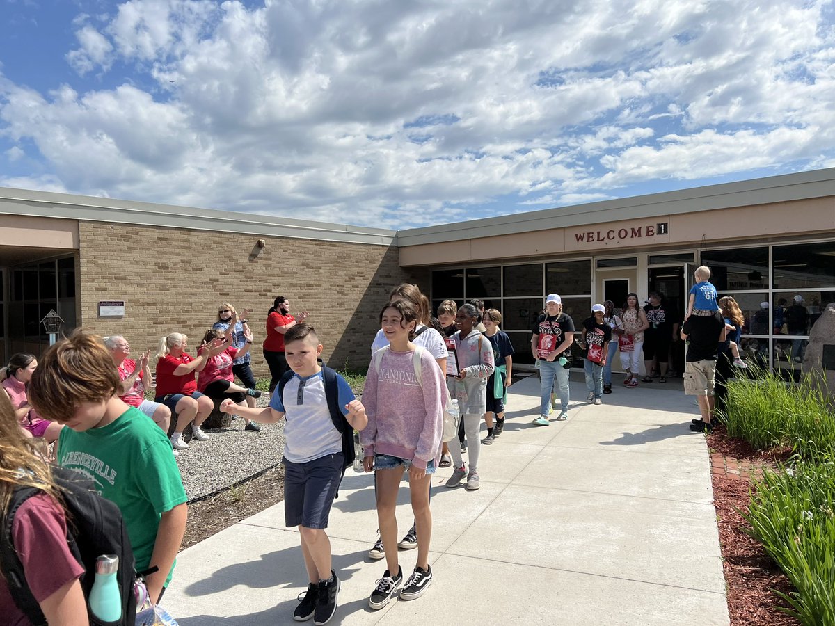 Melissa Carruth tweet media