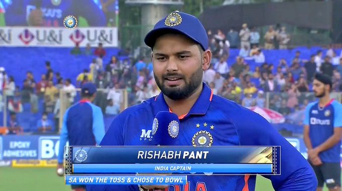 FVNzOyIaIAEN_fk?format=jpg&name=small