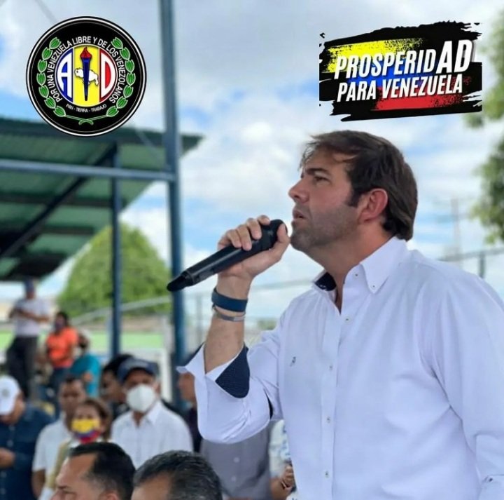 suareca2's tweet photo. #UnidosXVenezuela 🇻🇪🇻🇪🇻🇪✌
Los Venezolanos no queremos pasar JAMÁS por una #Venezuela2016 https://t.co/8cO8u5LSwG
