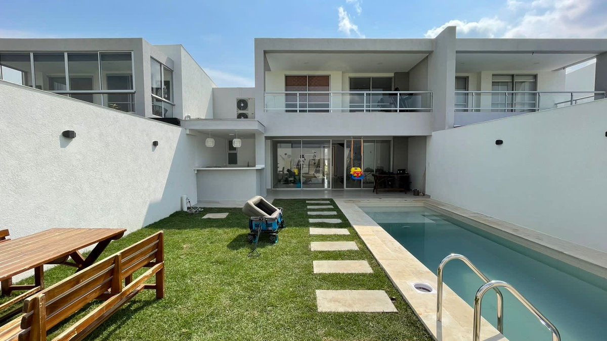 gensarsas's tweet photo. Una obra Gensar👷
La piscina que sueñas nosotros la construimos⚒ https://t.co/2abr1DL6Er