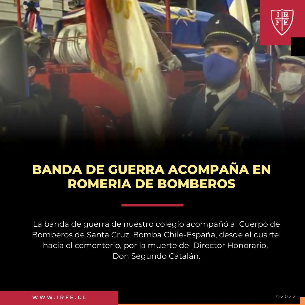 irfe's tweet photo. La banda de guerra de nuestro colegio acompañó al Cuerpo de Bomberos de Santa Cruz, Bomba Chile-España, desde el cuartel hacia el cementerio, por la muerte del director honorario Don Segundo Catalán. https://t.co/bRtzHkvoDu