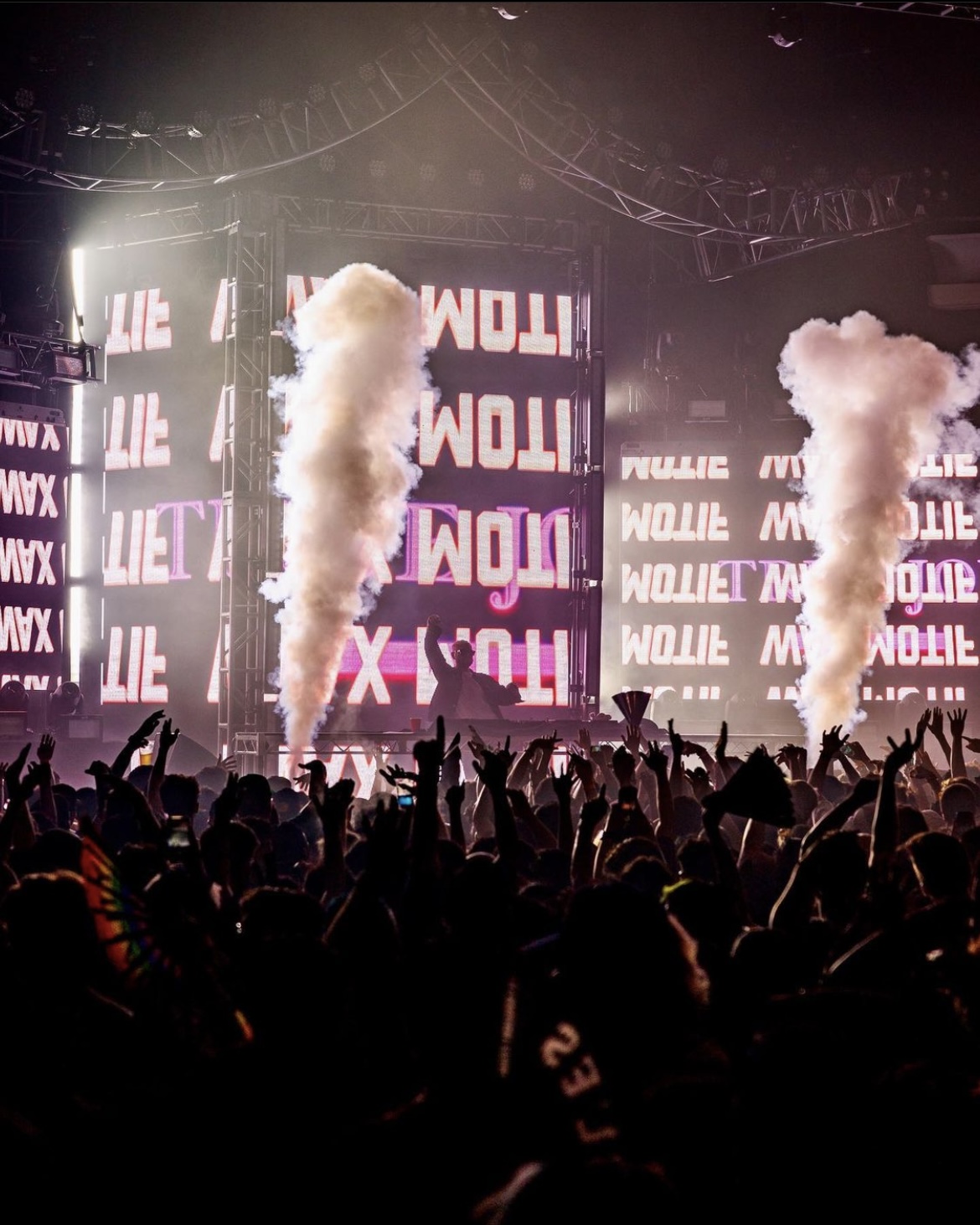 Unlimited Confetti and FX (confetti_fx) / Twitter