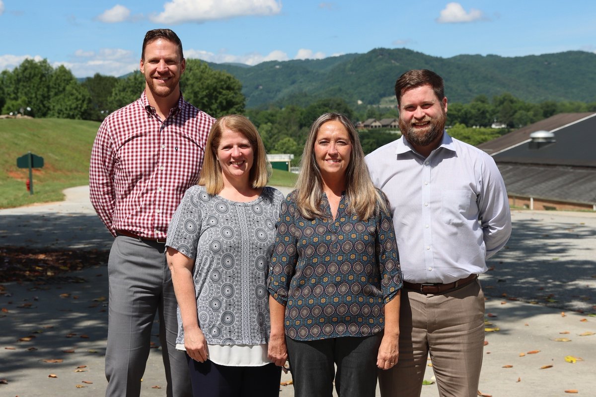 RGNS's tweet photo. #StaffHighlights Meet our Business Office! The Business Office handles finance in the day-to-day operations of the school such as budgets, salaries, handling student billing, and more.

#leadthewayrgns #onecommunityrgns https://t.co/iTYkUcsek3