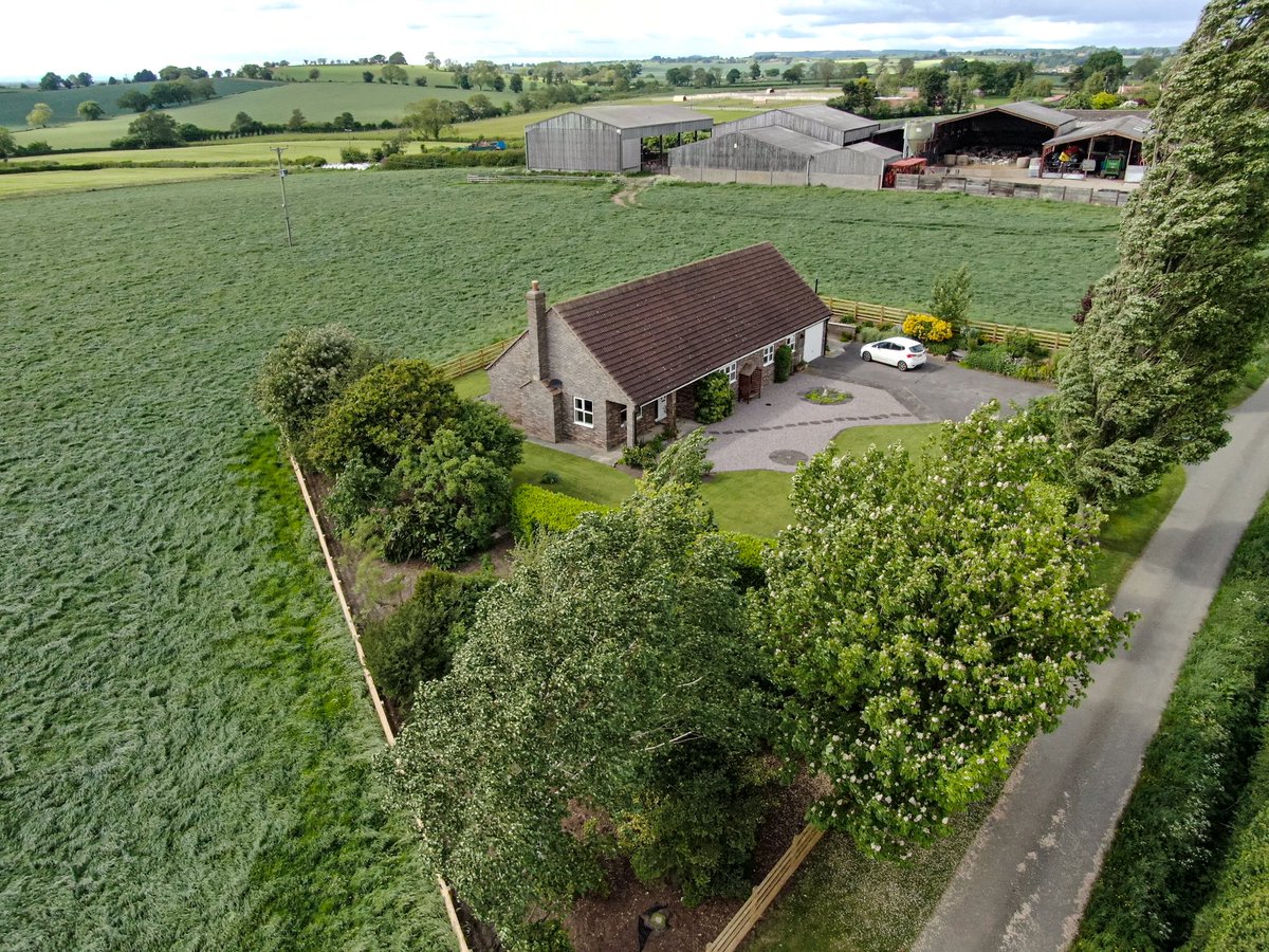 Few more from a recent property photo shoot from 400 feet! #aerialphotography #propertyphotography