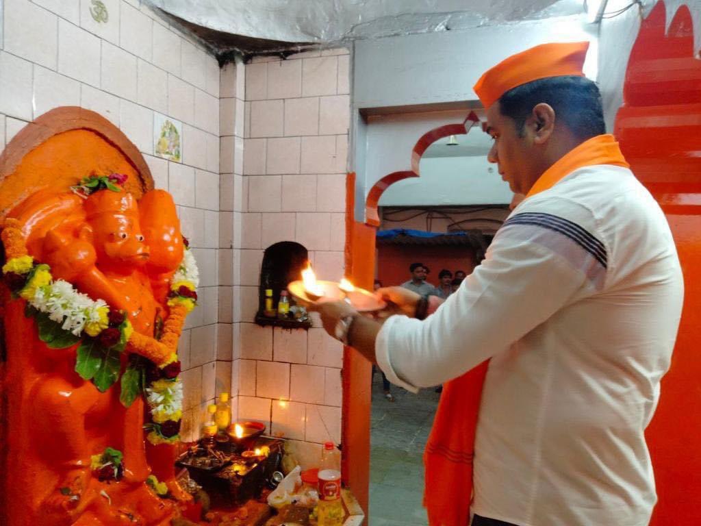 avinash_mns's tweet photo. वाढदिवस हिंदूजननायकाचा…
#महाआरती https://t.co/eVPthd2k9F
