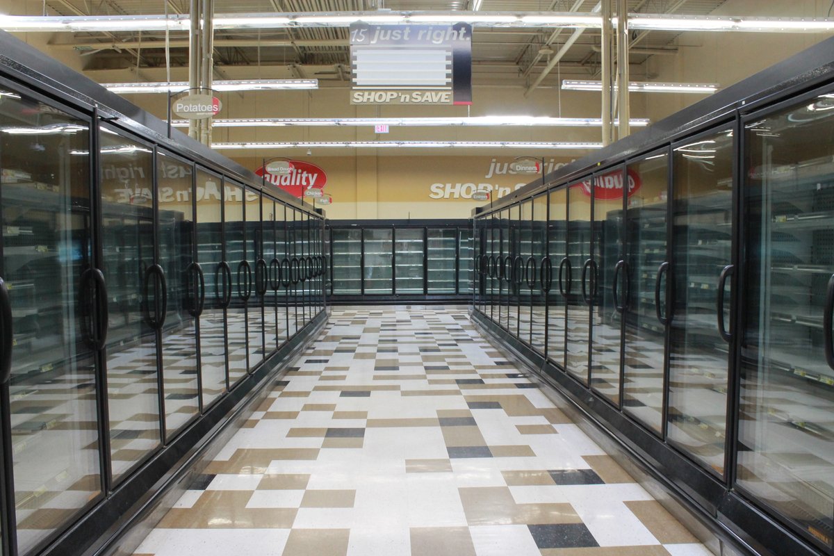 urapgh's tweet photo. Congrats to @SalemsMarketPGH on receiving a $200,000 @USDA Healthy Food Financing Initiative grant! We're working with Salem's to lease the former SHOP n' SAVE in the Hill District to reactivate the grocery site and bring food access to the Hill.

Details: https://t.co/OjIB3FwDjt https://t.co/9p71AVXcu2