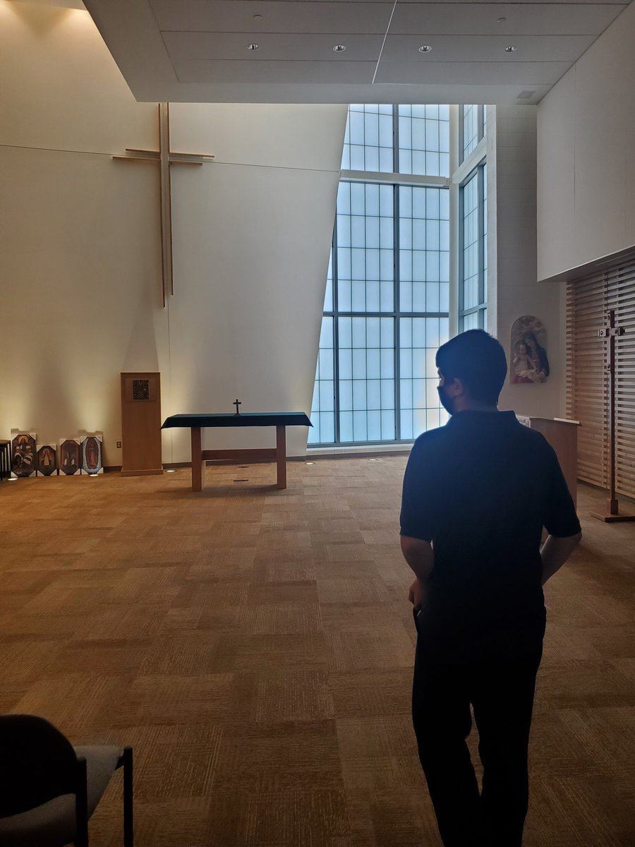 MissJFernandes's tweet photo. For Ms visit to @StFXSOS we went on Transit training, then visited some potential electives and the Chapel! @HolyRosaryM @MrsAdamsHRM #TransitionVisit https://t.co/y1t9hGbOJR