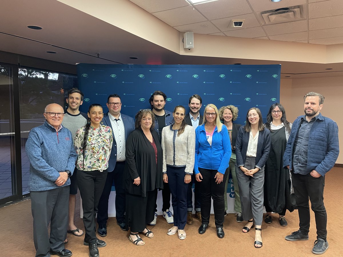 ville_gatineau's tweet photo. La 1ère rencontre de travail du comité de politique culturelle s'est déroulée hier soir, en vue (entre autres) de définir les ambitions en matière de culture à #Gatineau pour la prochaine décennie!

❓ Apprenez-en + sur ce comité et sa mission ici : https://t.co/NKxkQAunAh https://t.co/KoaNr7fUfj