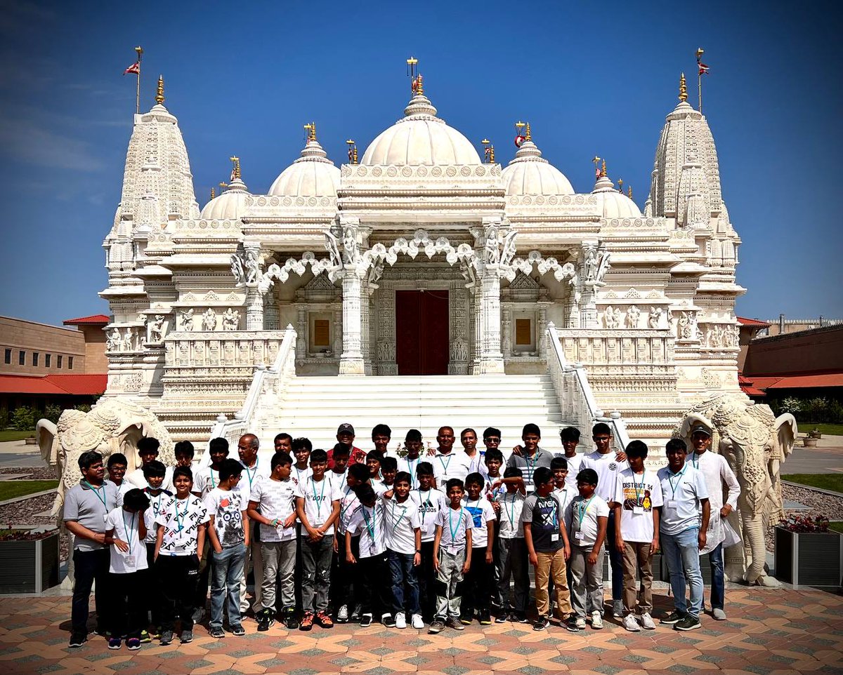 BAPS Chicago tweet media