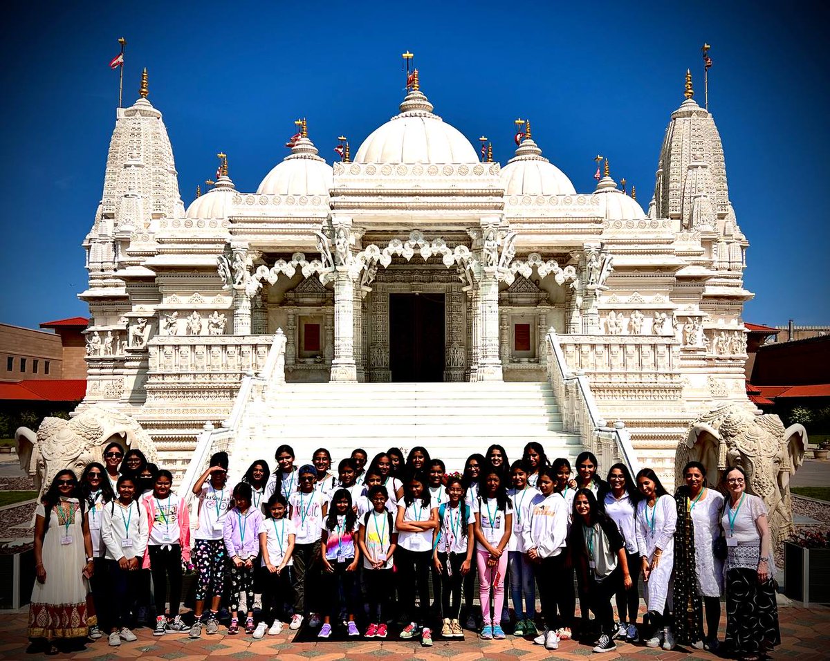 BAPS Chicago tweet media