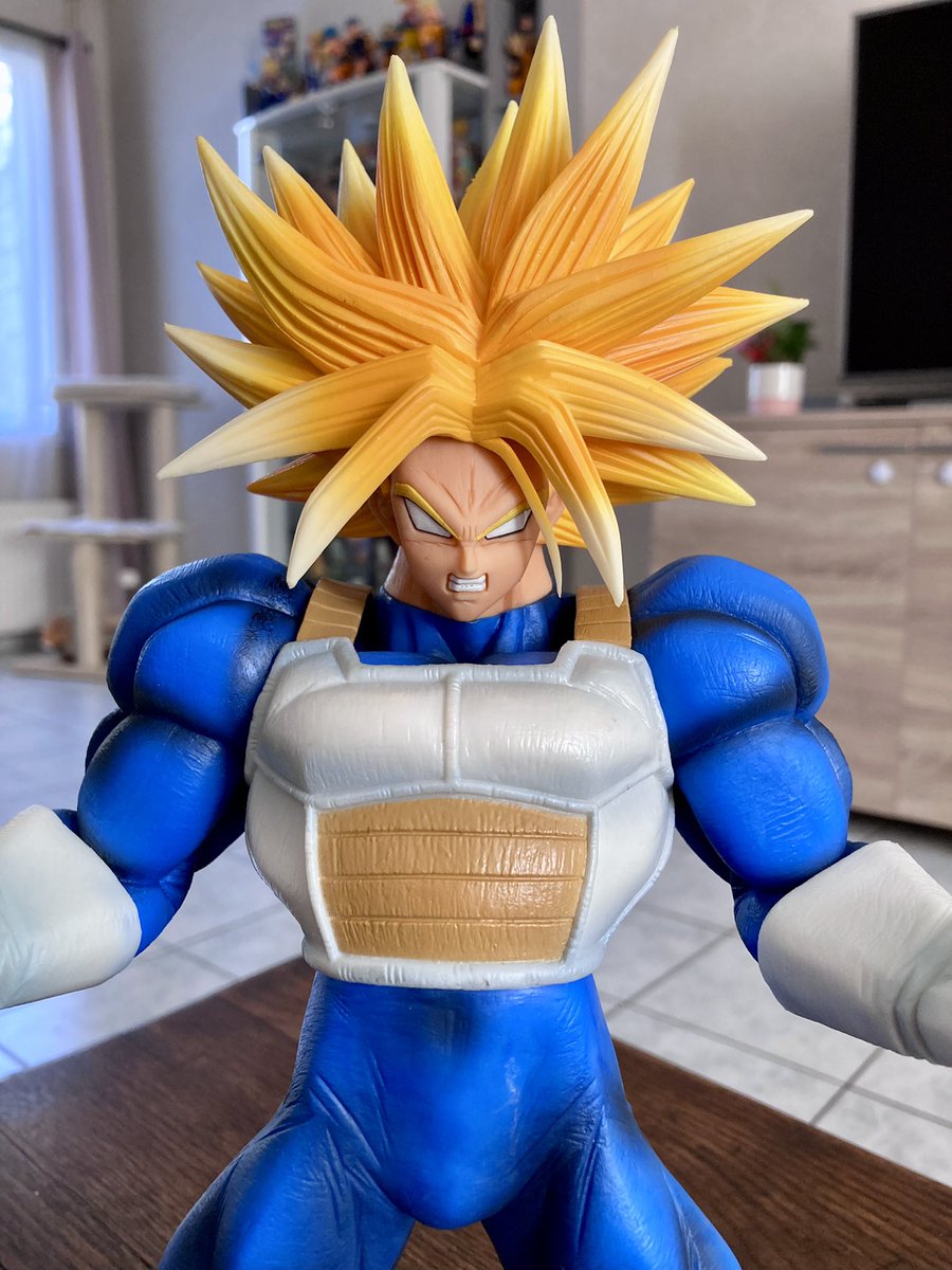 AntoTllr19's tweet photo. Il est arrivé ! La montagne de muscle, super Trunks ! 💪🏻🐉🇯🇵 #dragonballz #trunks #supertrunks #banpresto #ichibankuji #ichibansho https://t.co/zeBoXBPhor