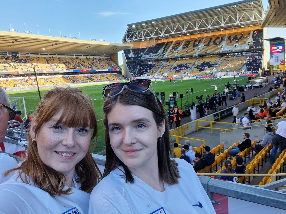 brfc_lee's tweet photo. Come on England ⚽️ https://t.co/jkcYkyeleC