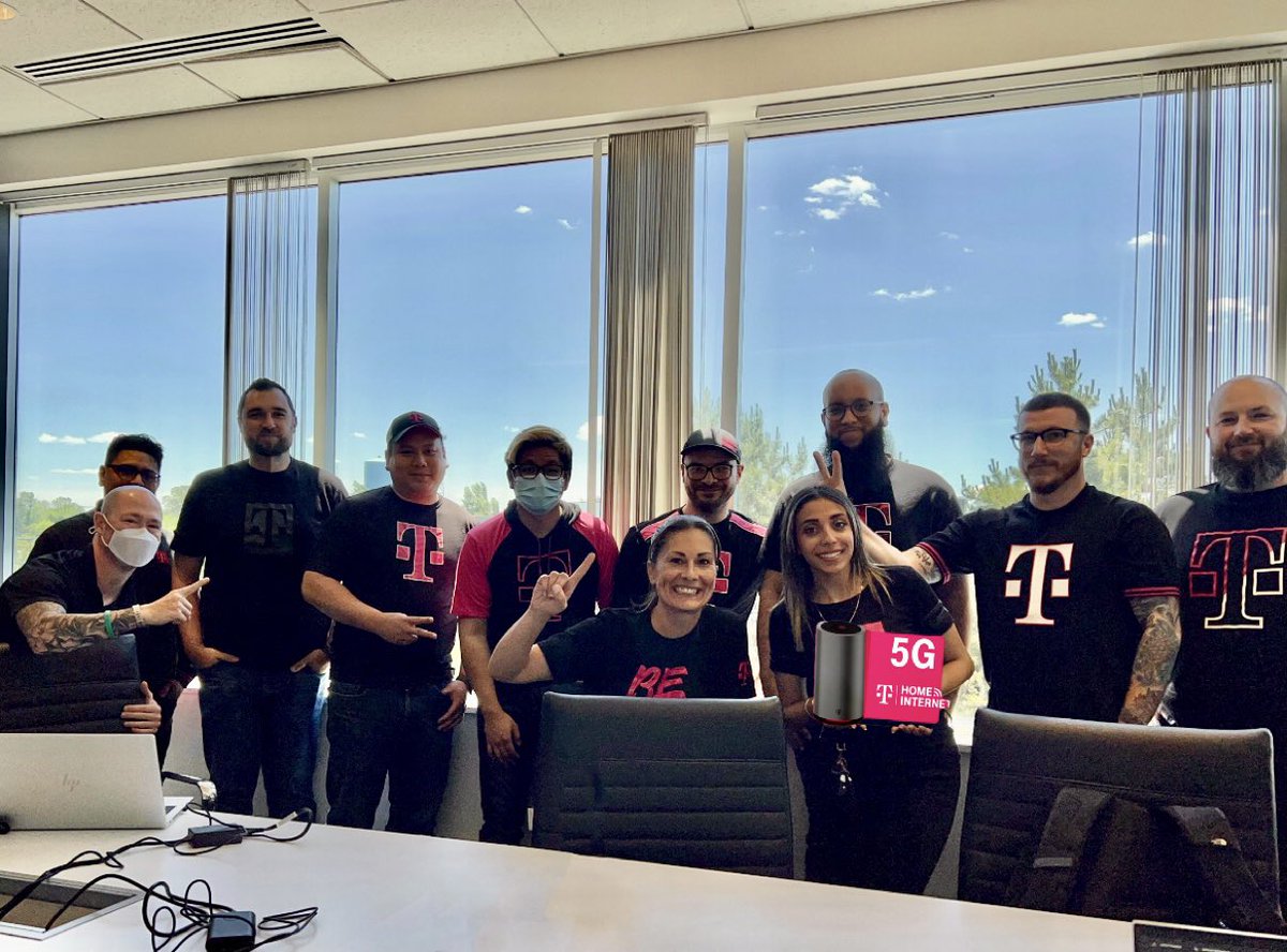 Thanks to <a href="/janeen_r1314/">Janeen Russell</a> for letting me talk all things HSI with the Boston North RSM team 🎉 #RockinAnRollin #NEElite <a href="/TMobile/">T-Mobile</a> @SimeonBookerIV <a href="/ETcharnyi/">Elizabeth Tcharnyi</a>