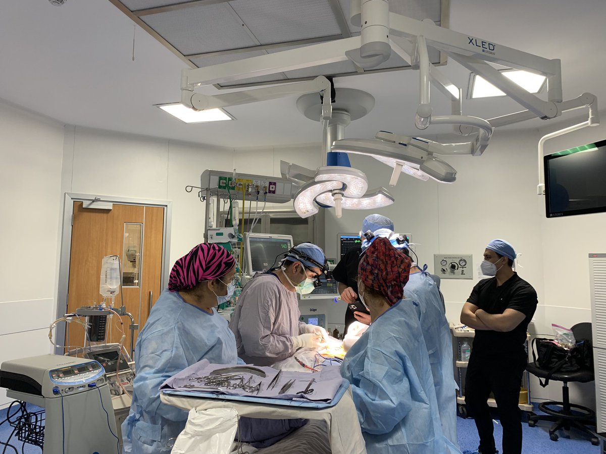 ligia_GL's tweet photo. Coartación aórtica bebé de 3 semanas de vida 🫀🫀 #lovecardio #cardiacanesthesia #CardioTwitter #cardiovascularsurgery #happyplace https://t.co/o9NQB5G6wZ