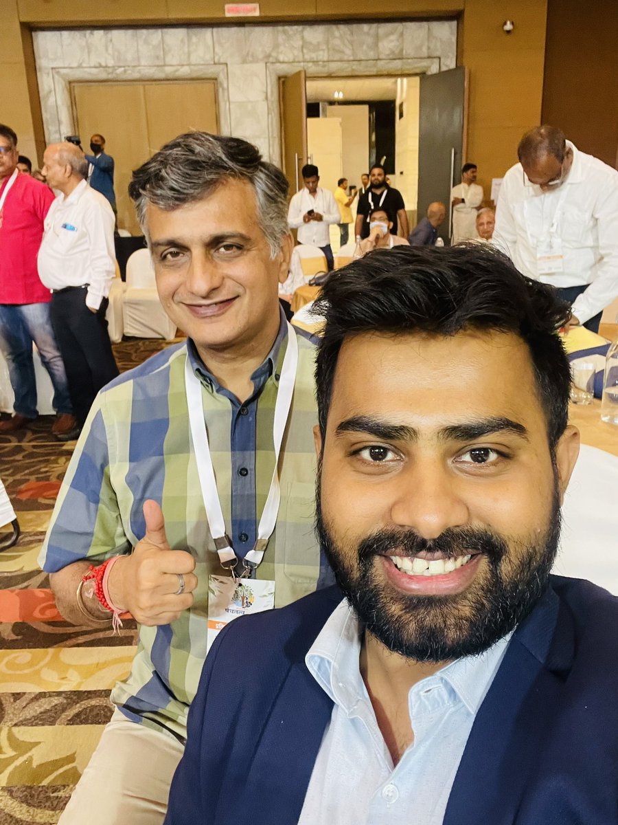 shashank_ssj's tweet photo. Met these two amazing people-
@neelkantbakshi & @richaanirudh ji ๐ซ
#PanchjanyaPanchtatva #Organiser75 https://t.co/ooP5LjxVbF