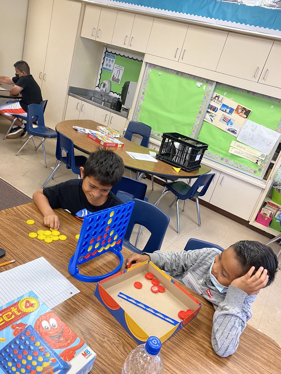 Strategic thinking in action <a href="/LasLomasSchool/">Las Lomas</a> Summer BRIDGE! #lhcsd #SummerBRIDGE <a href="/LHSchools/">La Habra Schools</a>