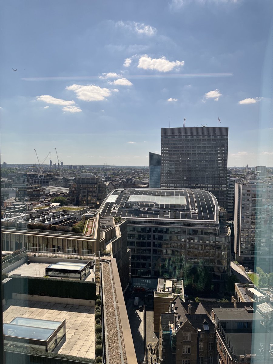danni_brear's tweet photo. Excellent view from today’s office courtesy of ⁦@SimonDJones⁩ and lovely to catch up with and meet fellow ⁦@LGcomms⁩ Exec members new and ‘old’ alike! https://t.co/KCvaXcWnsw