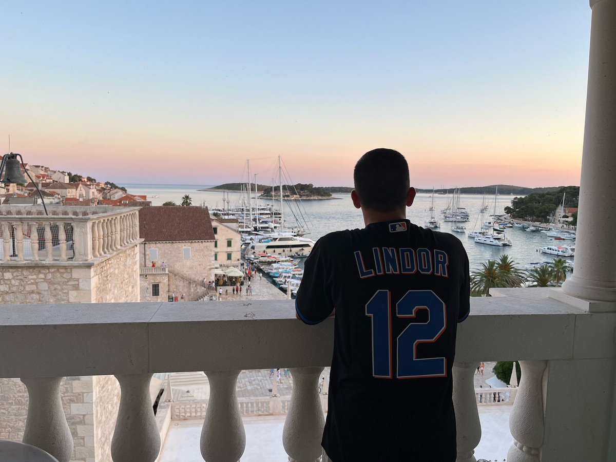 vgalluzzo94's tweet photo. @Mets can I get a retweet from Croatia? https://t.co/mniCp0TzLl
