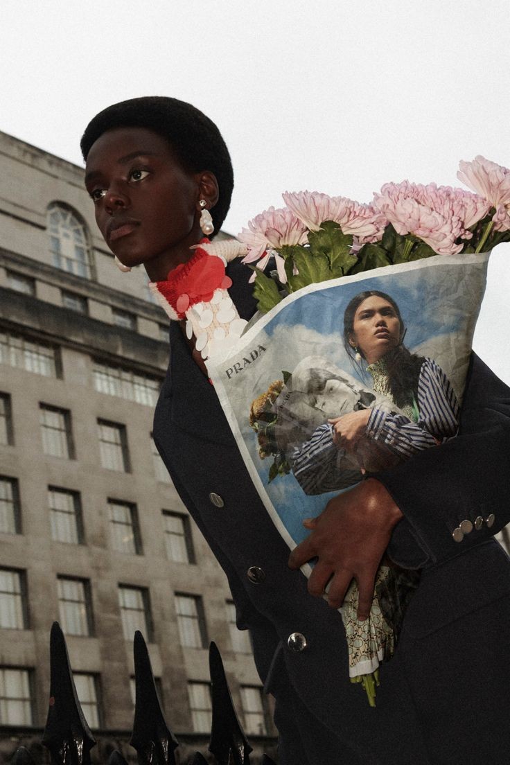 AestheticFunk's tweet photo. i saw this prada campaign on my pinterest again and i suddenly missed that era of hf twitter https://t.co/xd4o3As3U1