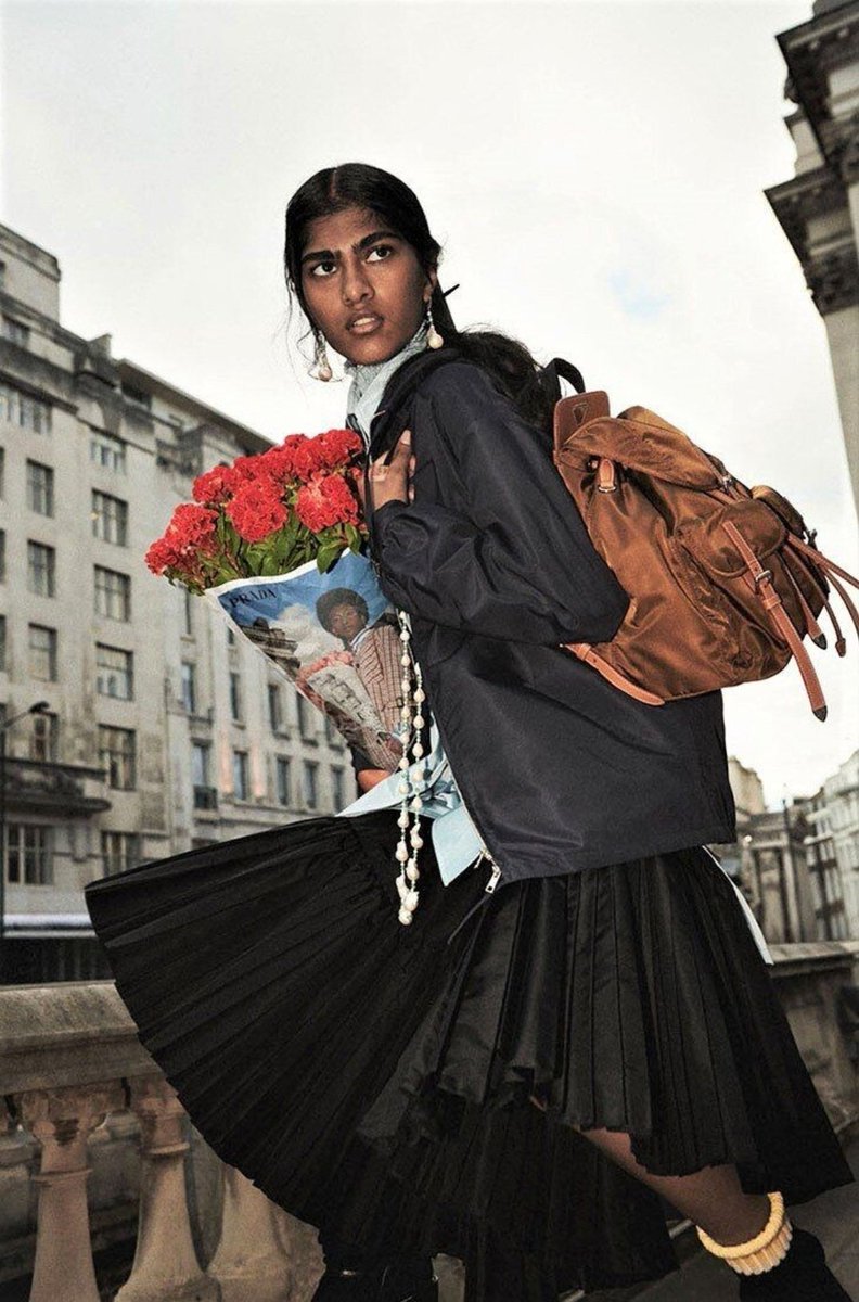 AestheticFunk's tweet photo. i saw this prada campaign on my pinterest again and i suddenly missed that era of hf twitter https://t.co/xd4o3As3U1