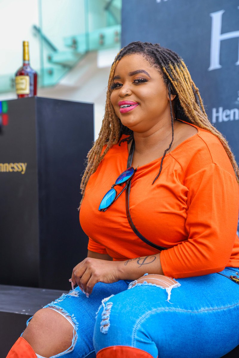 Thank you for always supporting the Queen 

Receive some Queendom love ❤️

#Hennessyke
#QueenoftheAirwaves