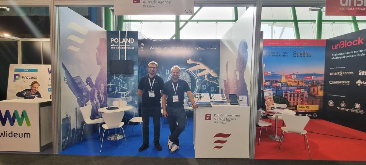 Today, at the special invitation of the Polish Investment and Trade Agency, we had the honor to present our solutions during the Digital Enterprise Show trade fair in Malaga, which is the largest technological event in Europe. 

#Drone #Drones #GNSS #Technology #Aviation